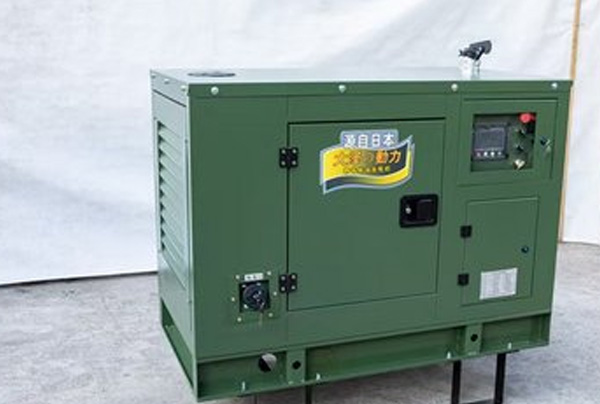 自贡建筑工地标配发电机：符合芜湖防汛采购标准，防雨防雷双重保护，雨天施工供电全达标
